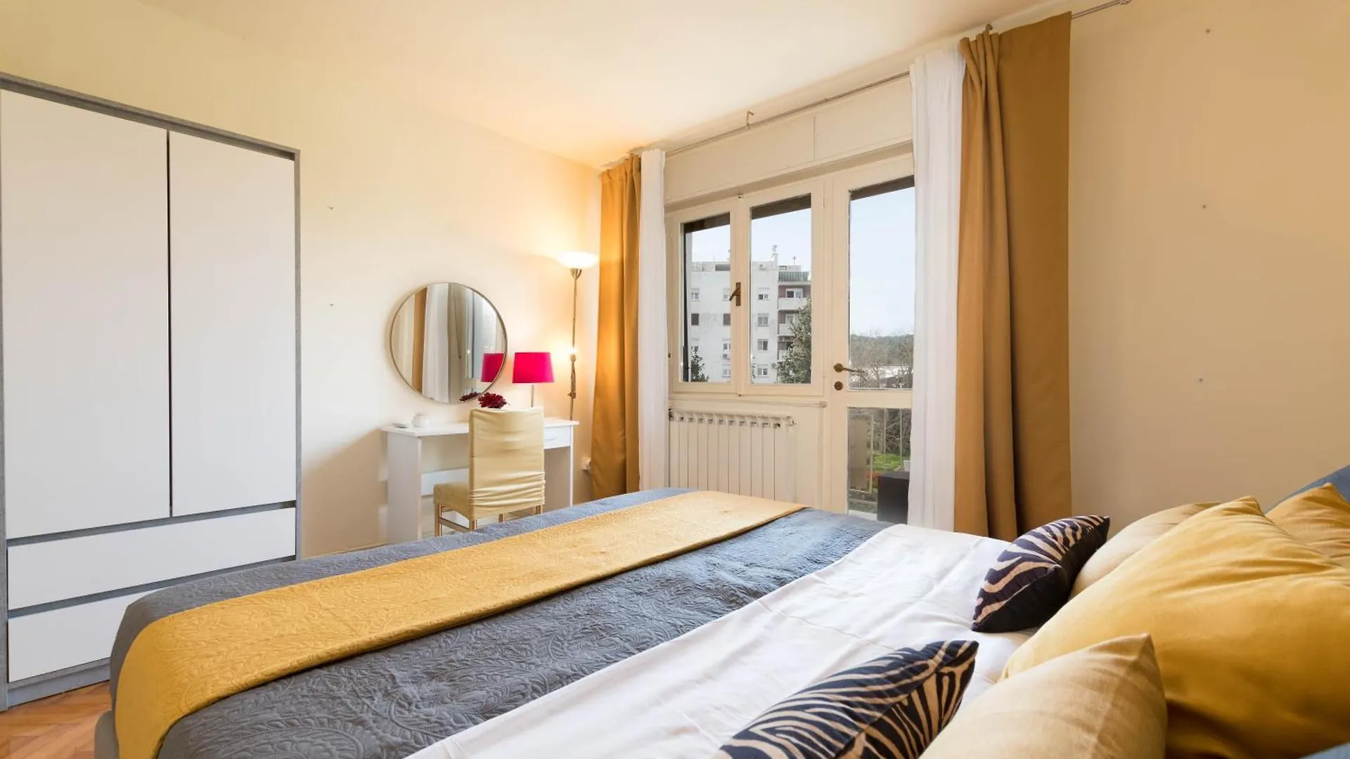 Mirsol Sunny Apartment Πούλα Κροατία